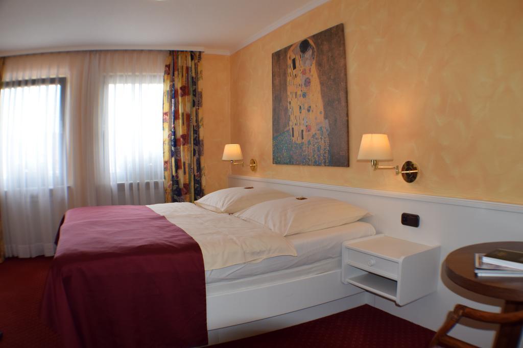 Knappmann Gasthuis 3*